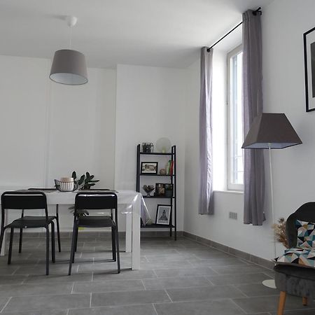 Maison Carree/Coeur Historique De Nimes - Superbe Appt 55M² Ngoại thất bức ảnh