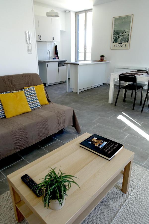 Maison Carree/Coeur Historique De Nimes - Superbe Appt 55M² Ngoại thất bức ảnh