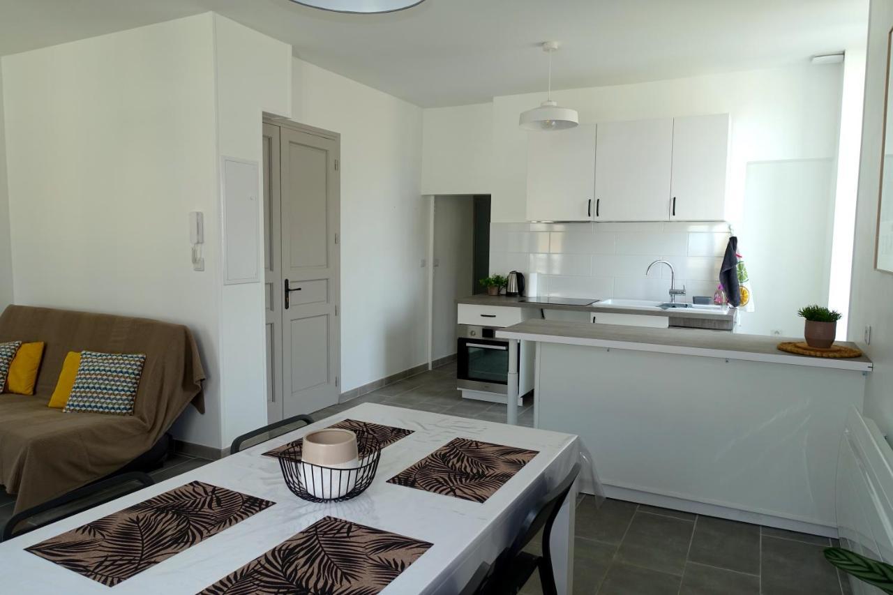 Maison Carree/Coeur Historique De Nimes - Superbe Appt 55M² Ngoại thất bức ảnh